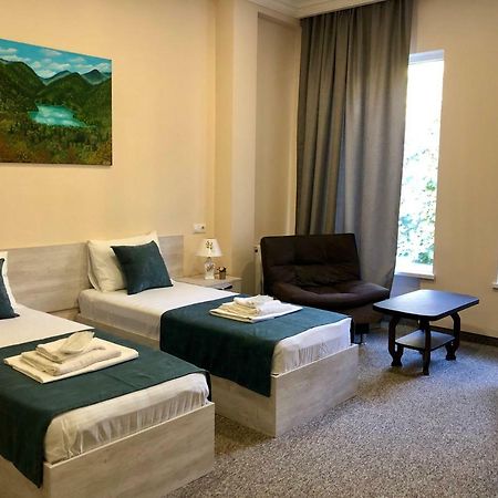 Hotel Leo Palace Tbilisi Eksteriør billede